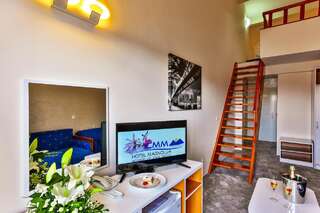 Отель Hotel Magnolija Будва Двухуровневый люкс с балконом-4